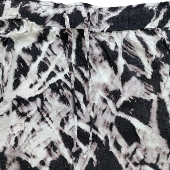 Addition Elle Women Size 18 Midi Skirt Black Geometric Rayon - Picture 5 of 6